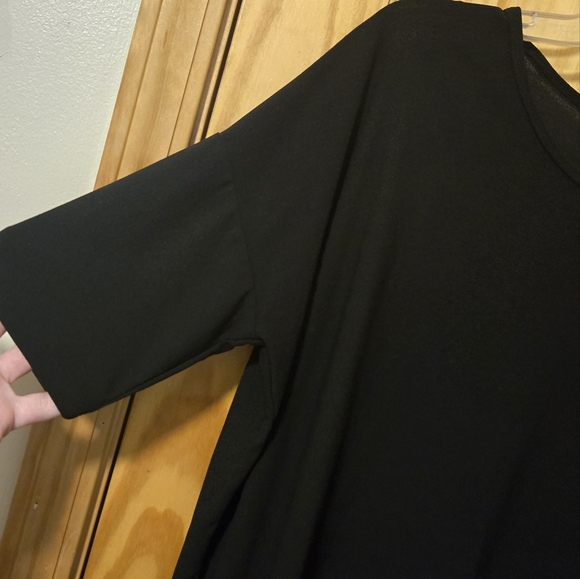 LulaRoe Irma - Picture 3 of 6